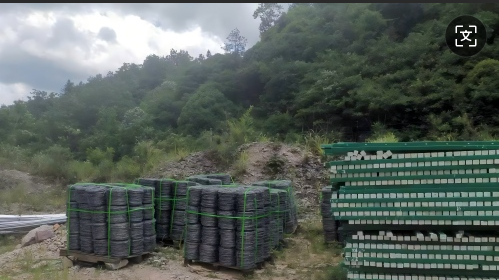 d7d4047cd4eae29e65dd883c9bee1a4